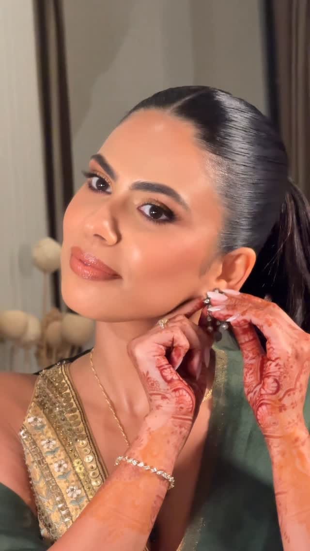 Post 4 by Aslam khan on Instagram (video)