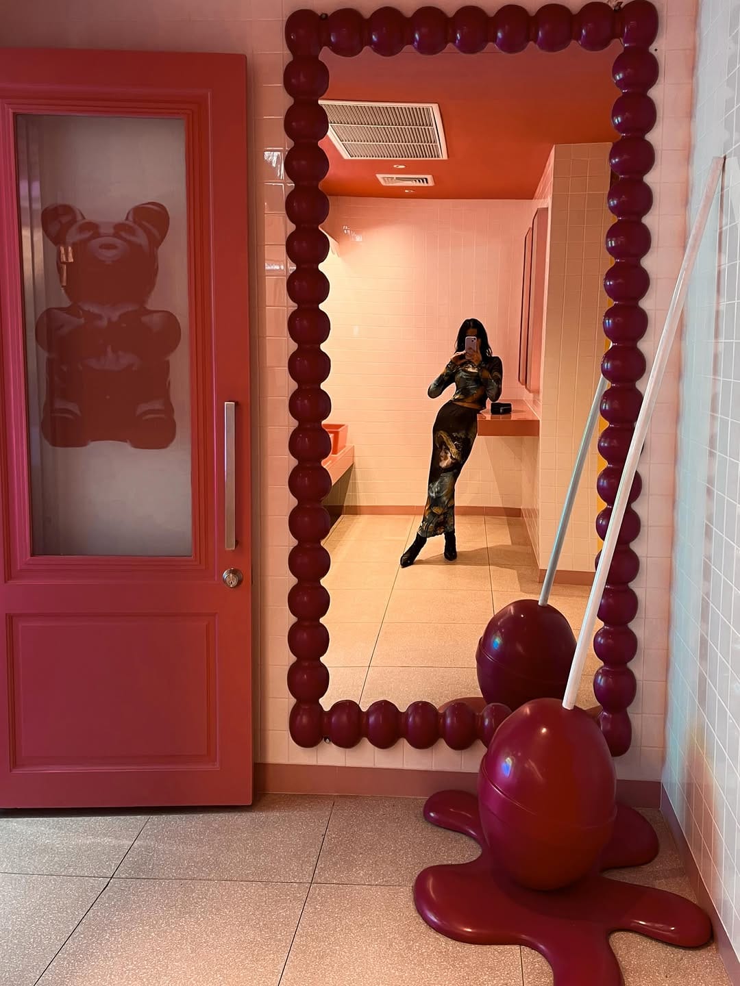 Post 4 by EVE🕷️🦖 on Instagram (carousel)
