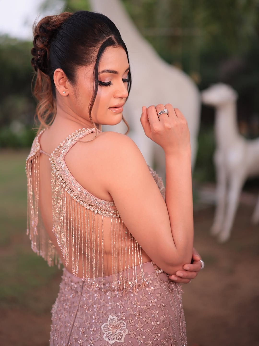 Post 4 by Sneha Makeover on Instagram (image)