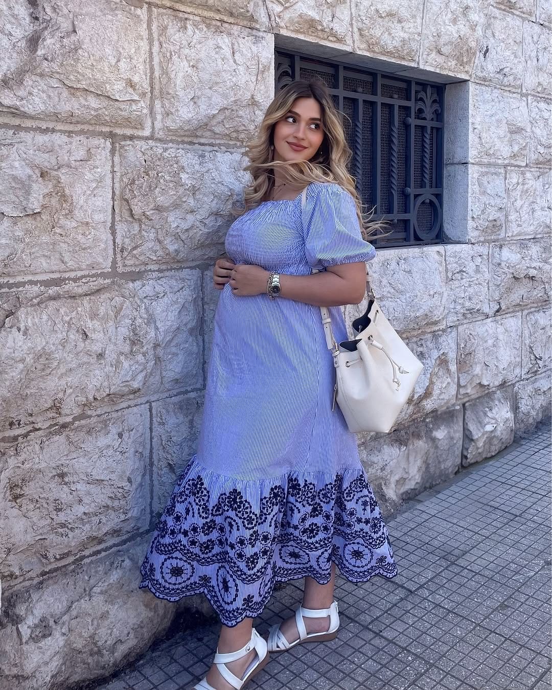 Post 8 by GIULIA FERRO on Instagram (carousel)