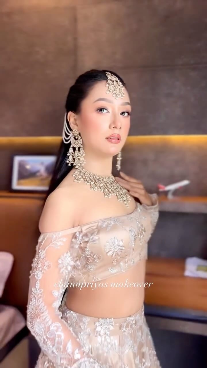 Post 9 by Chanupriya_makeover_artist🧿 on Instagram (video)
