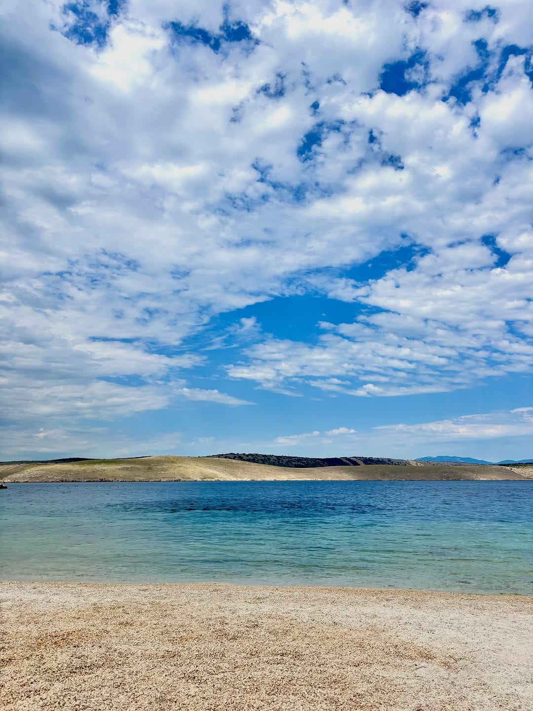 Post 2 by Annamaria Birtalan on Instagram (image)