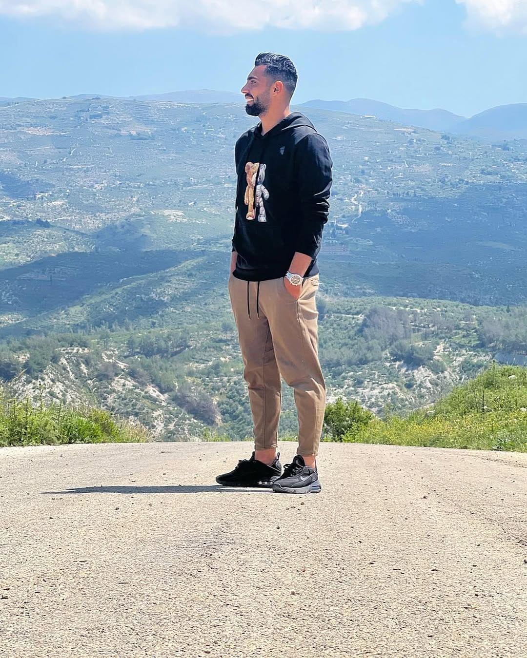 Post 9 by محمود البحر on Instagram (carousel)