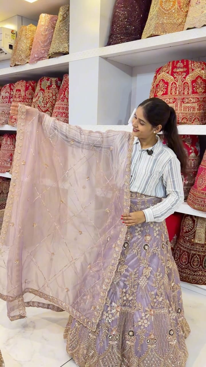 Post 3 by Sai Amrut Textile House on Instagram (video)