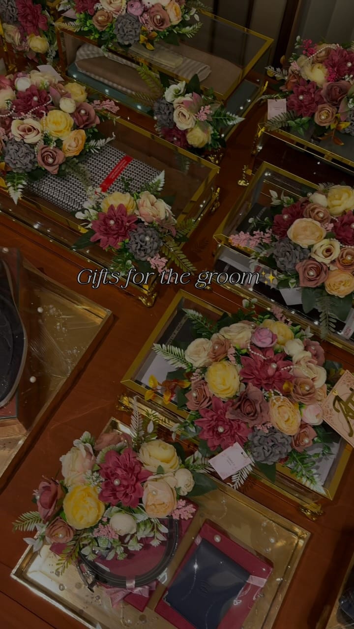 Post 1 by NICE GIFTING ® Luxury Gifting | Single & Bulk Hampers | Delhi on Instagram (video)
