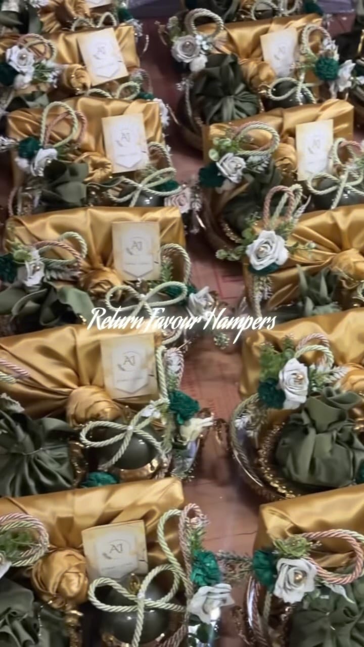 Post 10 by NICE GIFTING ® Luxury Gifting | Single & Bulk Hampers | Delhi on Instagram (video)