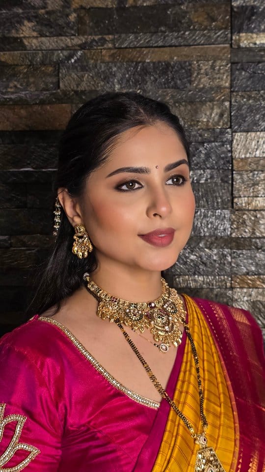 Post 1 by Pritisha Gosavi Hinganekar on Instagram (video)