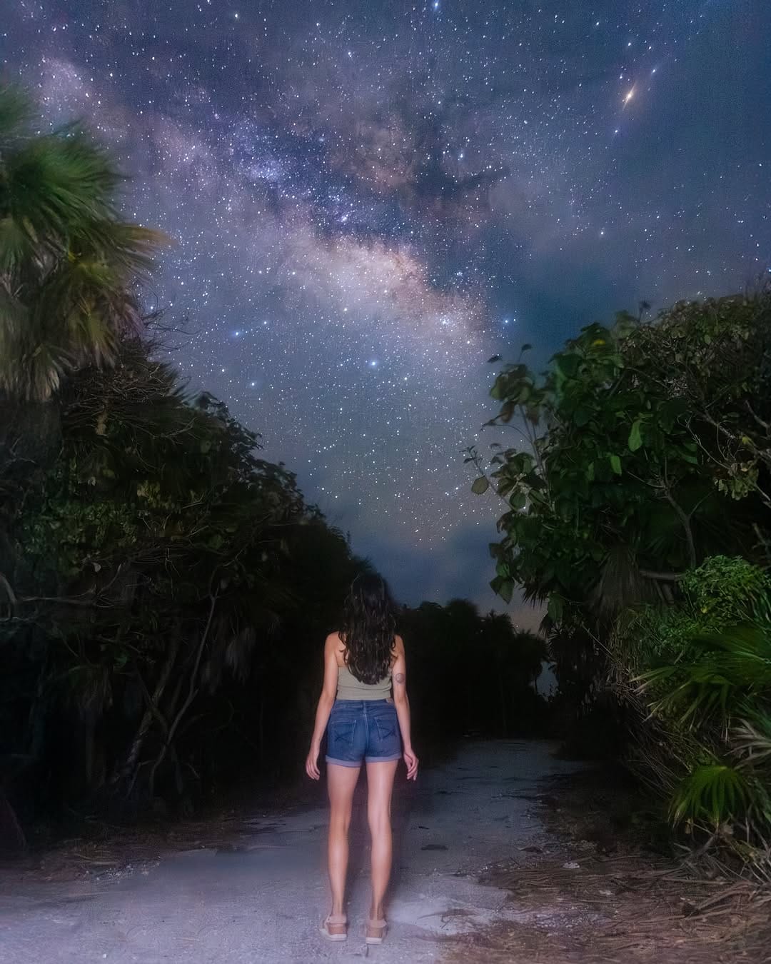 Post 8 by Itzel Garrido | Fotografía on Instagram (image)