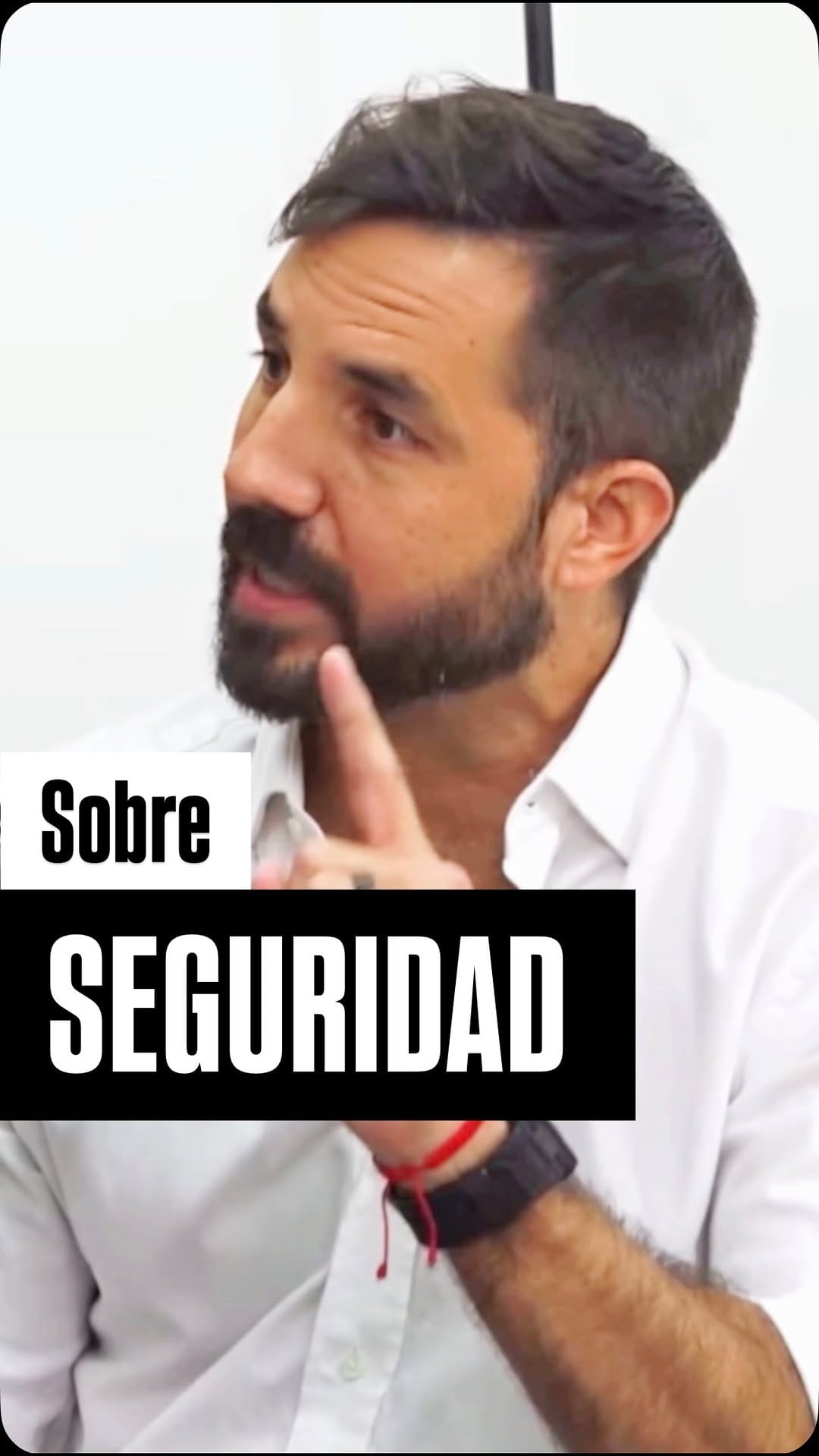 Post 4 by Antonio García Reyes on Instagram (video)