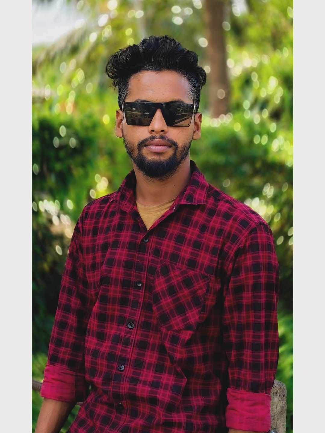 Post 3 by Rohit Roy on Instagram (image)