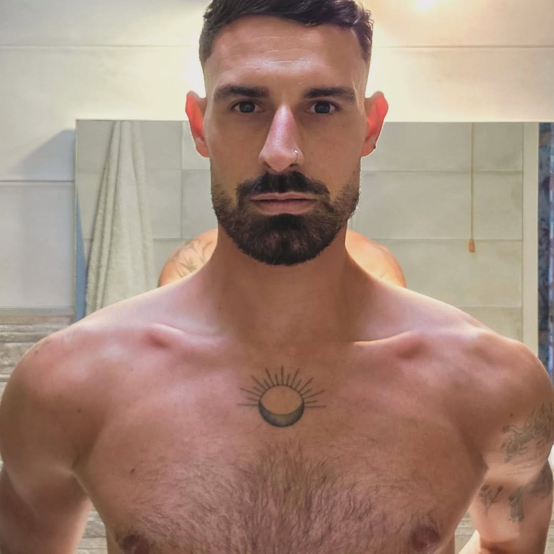 Post 2 by Marco Oompoli on Instagram (image)
