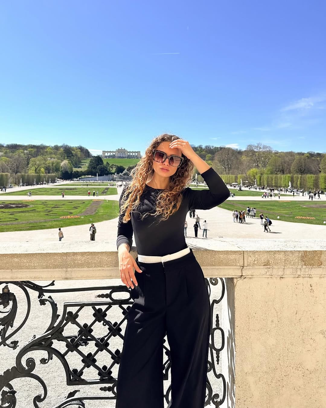 Post 5 by Lisa on Instagram (image)