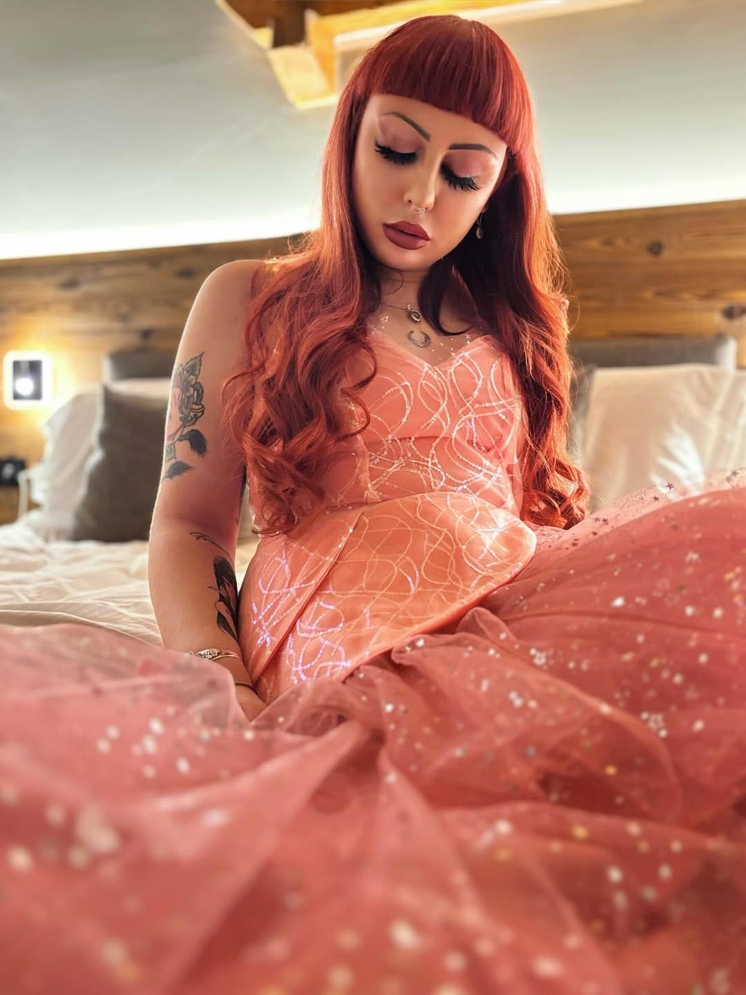 Post 5 by Chiara Molesta backup on Instagram (carousel)