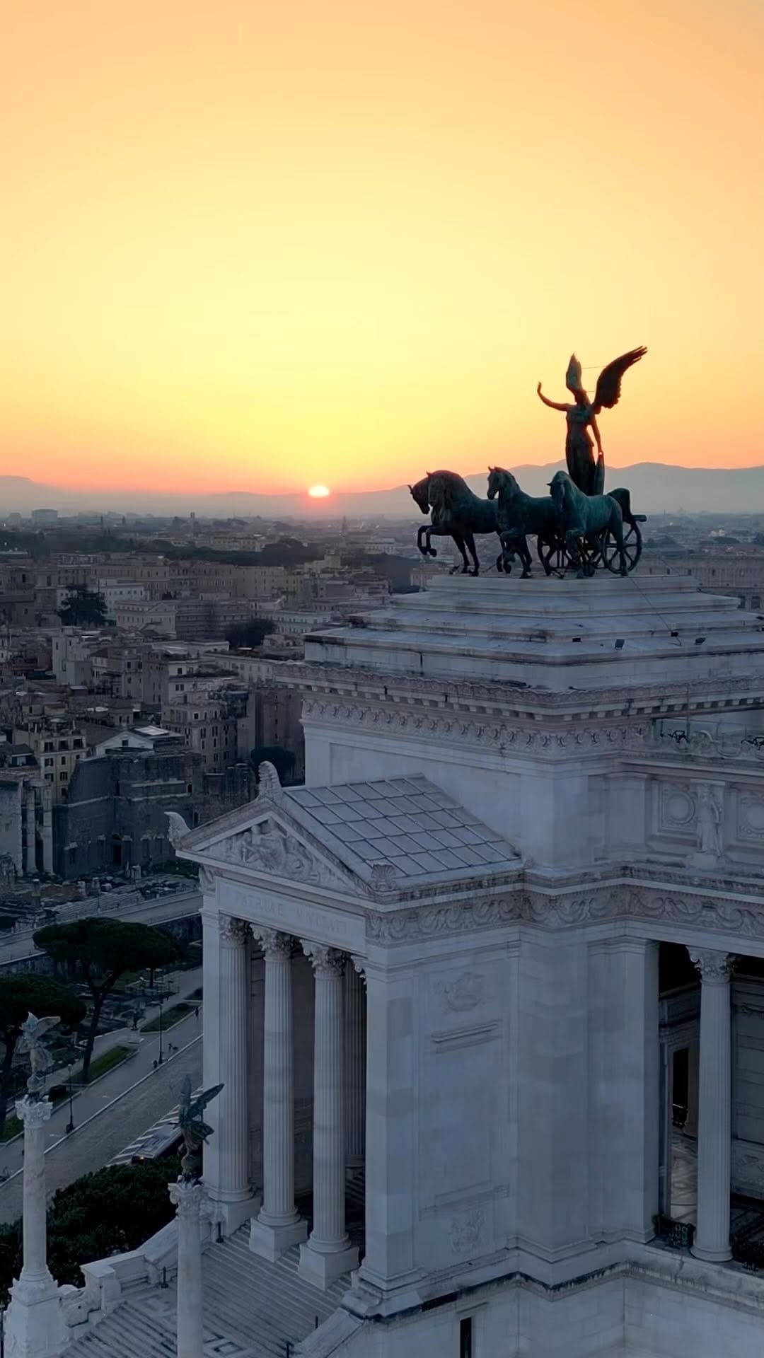 Post 7 by Photowalks on Instagram (video)