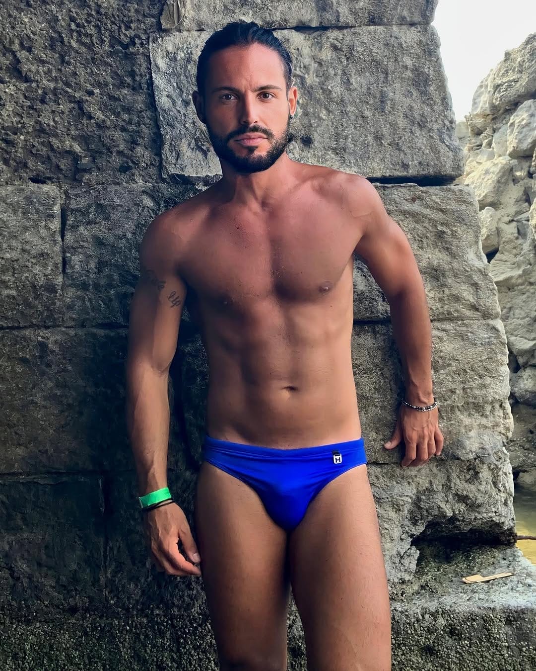 Post 10 by 𝑇𝑜𝑛𝑦 𝐸𝑣𝑎𝑛𝑠 on Instagram (image)