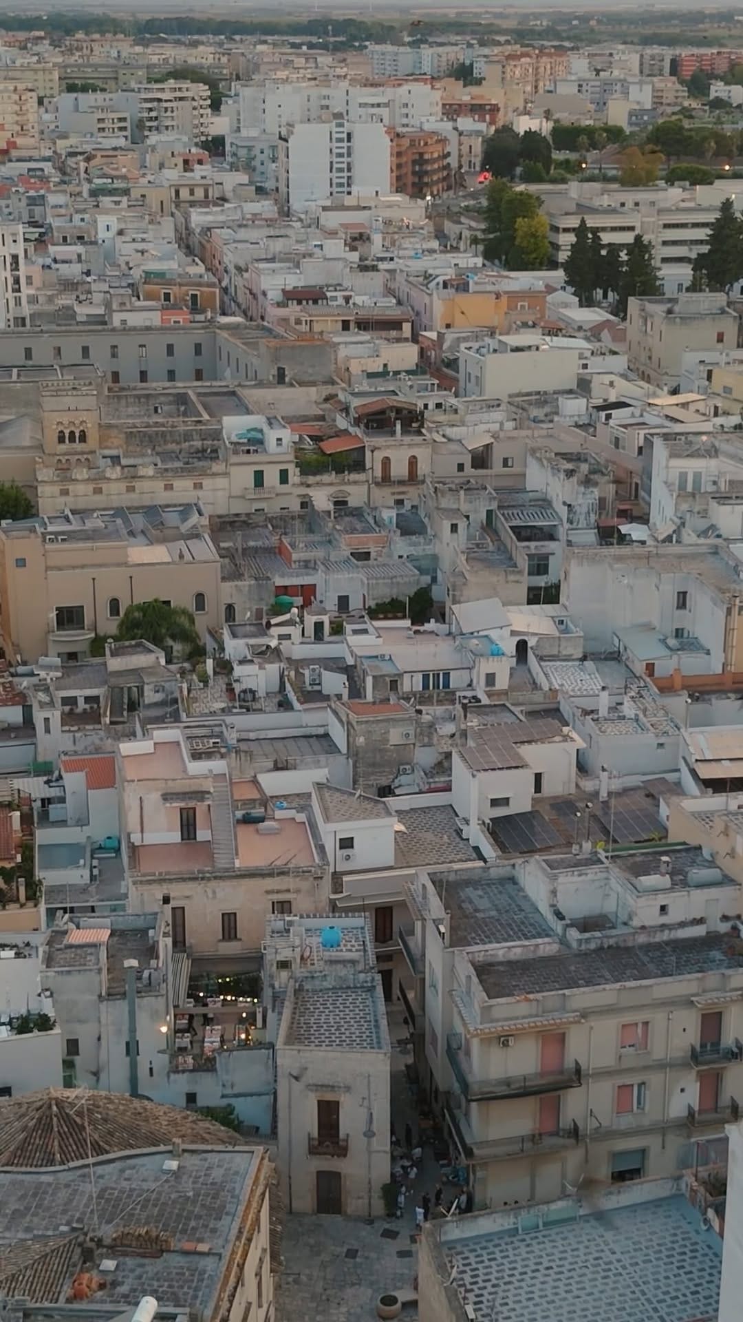 Post 4 by Vincenzo Tasco on Instagram (video)