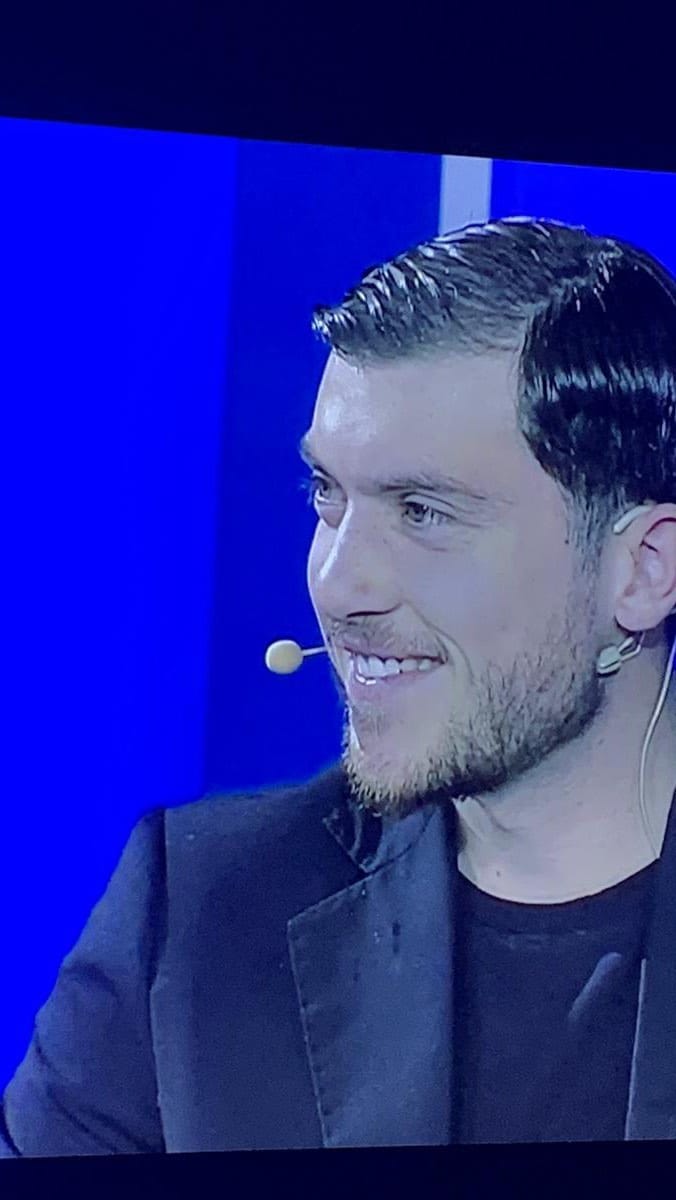 Post 9 by Lorenzo Roma on Instagram (video)