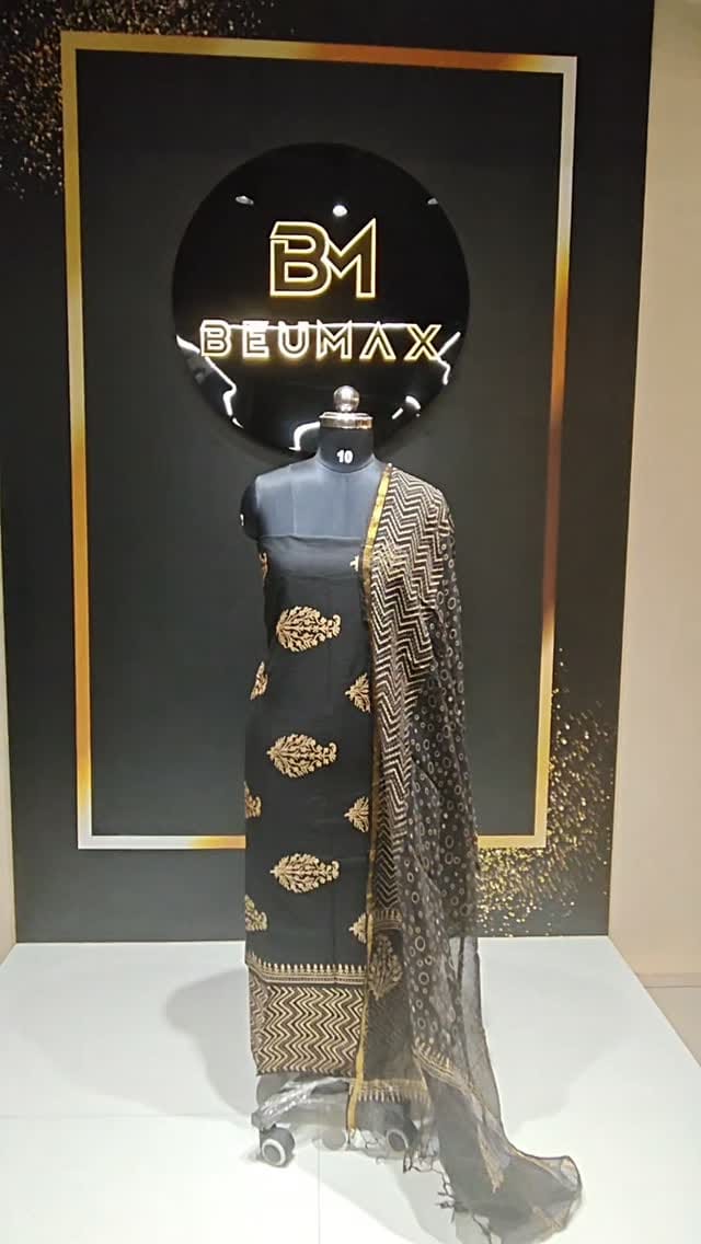 Post 3 by Beumax Fashions on Instagram (video)