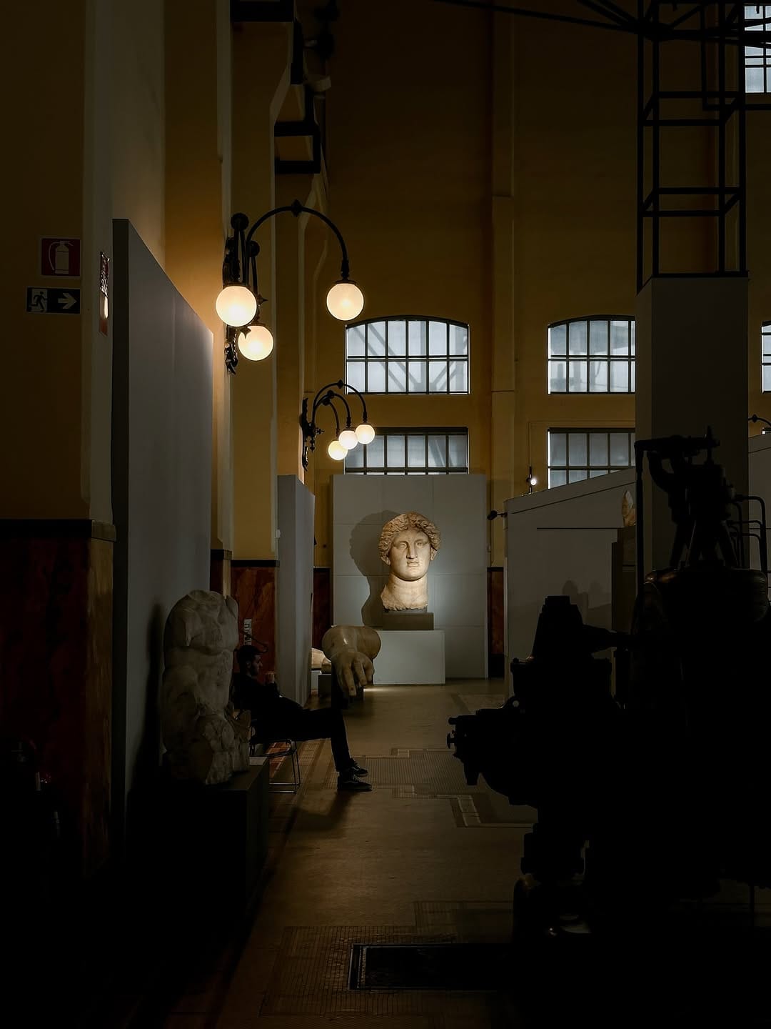 Post 4 by Alessandra Cantatore • Roma & Fotografia on Instagram (carousel)