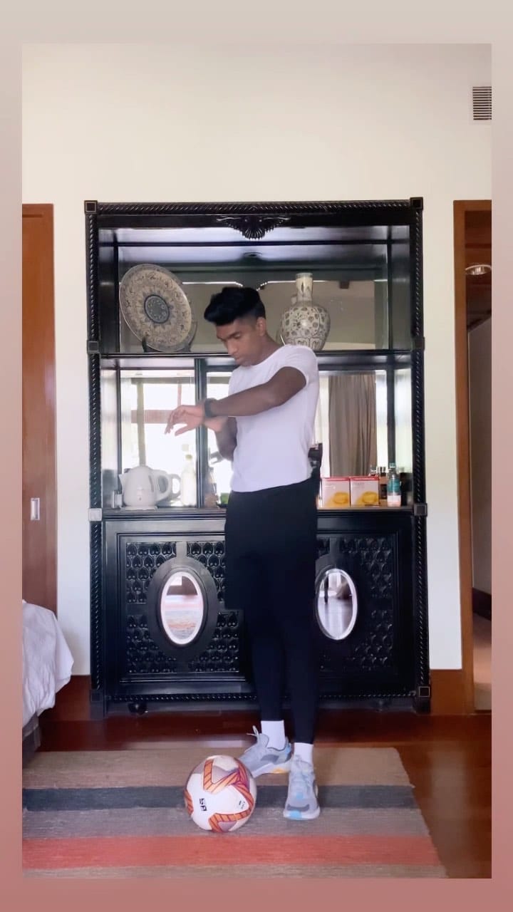Post 9 by Raynier Fernandes on Instagram (video)