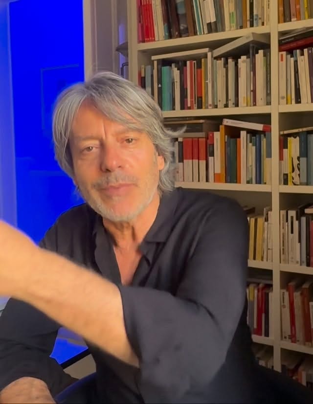 Post 7 by Carlo Vanoni on Instagram (video)