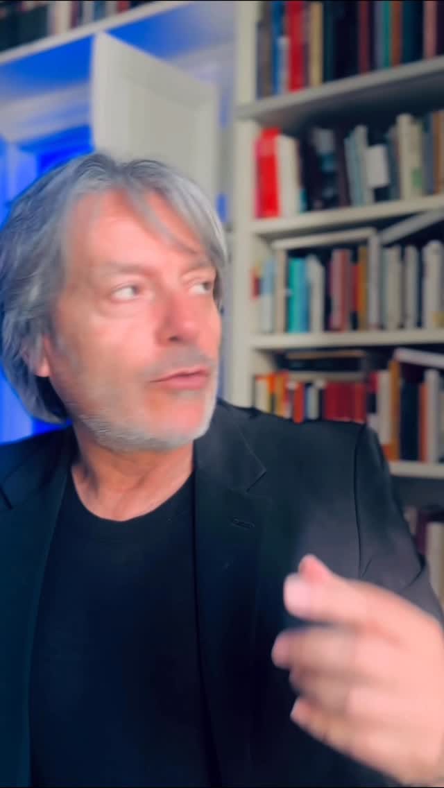 Post 10 by Carlo Vanoni on Instagram (video)