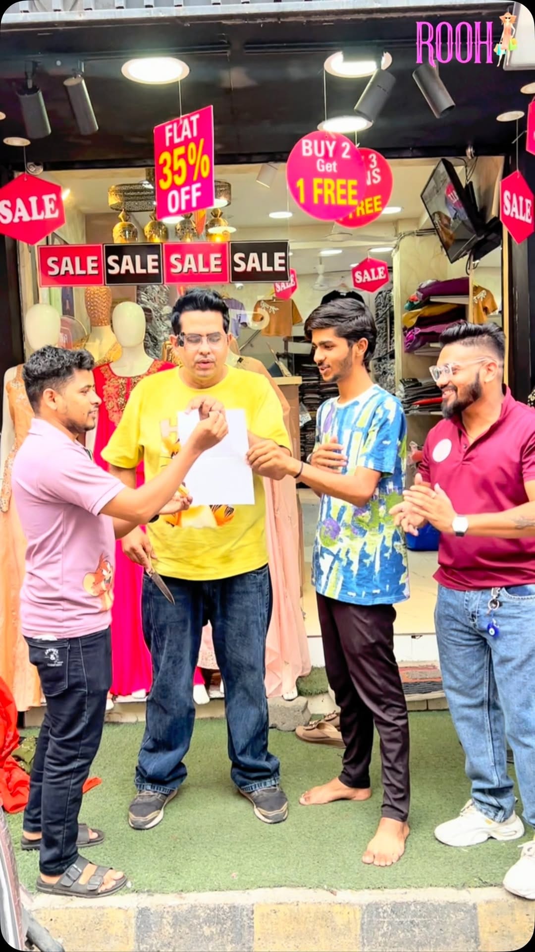 Post 1 by ROOH Fashion (रूह) on Instagram (video)