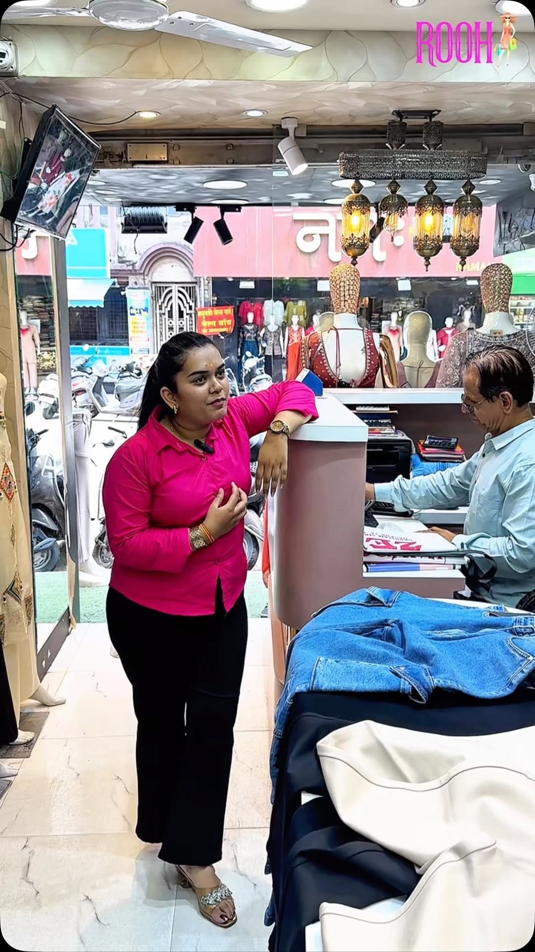 Post 7 by ROOH Fashion (रूह) on Instagram (video)