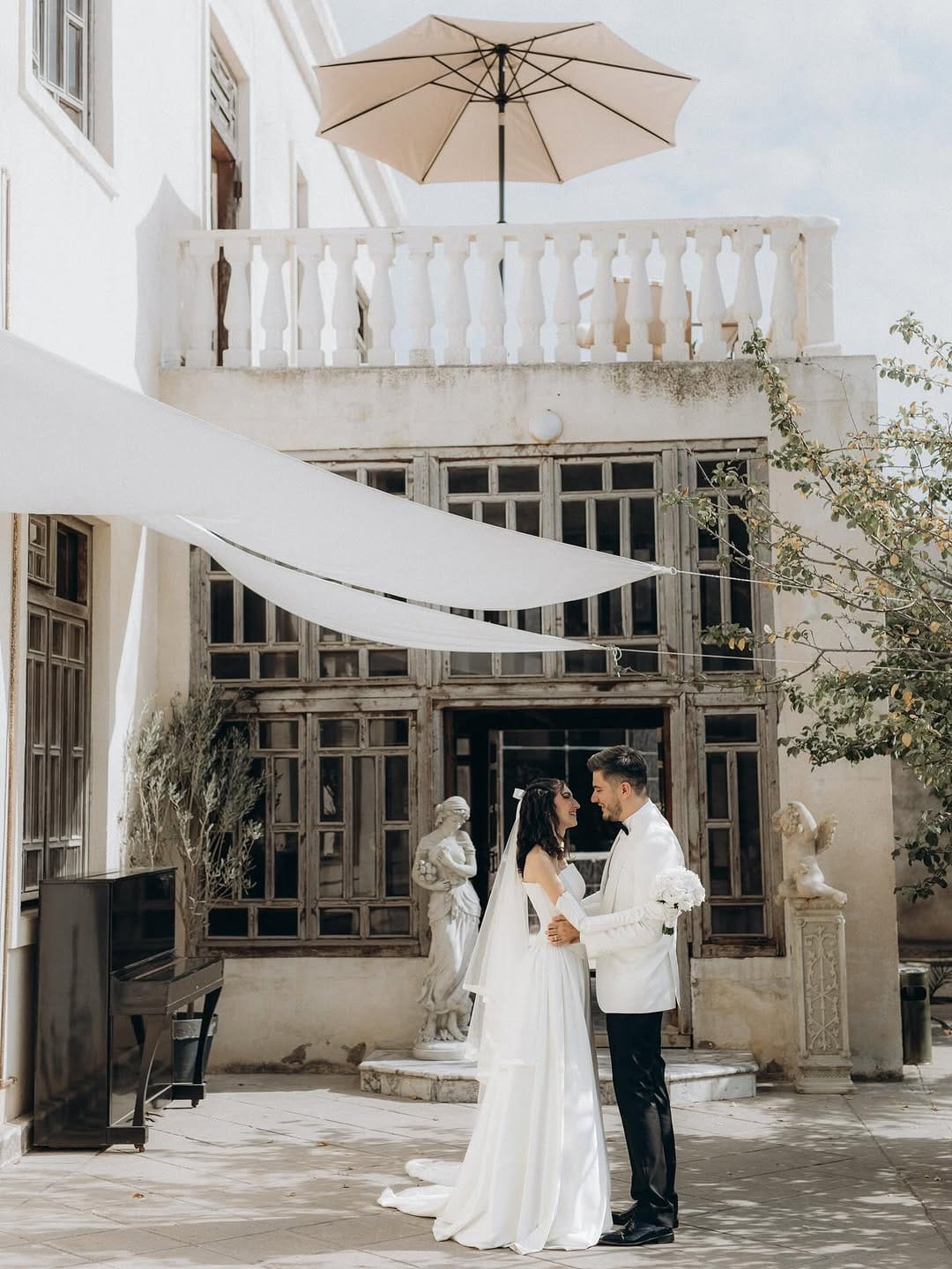 Post 4 by Photographer Asgar Huseyn on Instagram (carousel)