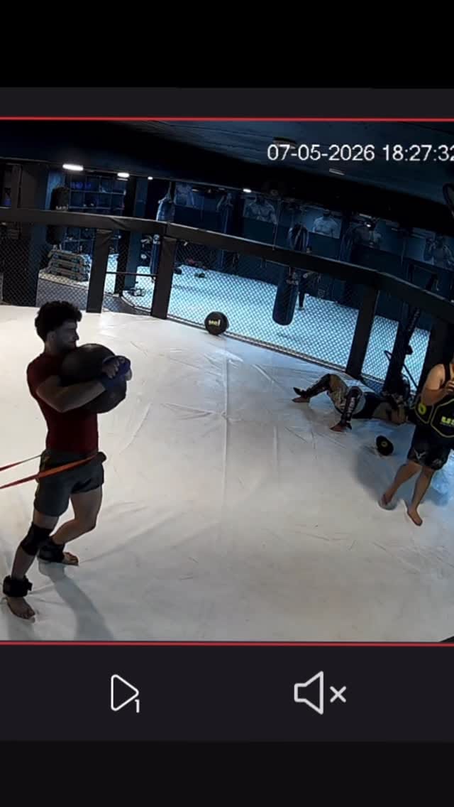 Post 6 by ALI REZA LEMAR on Instagram (video)