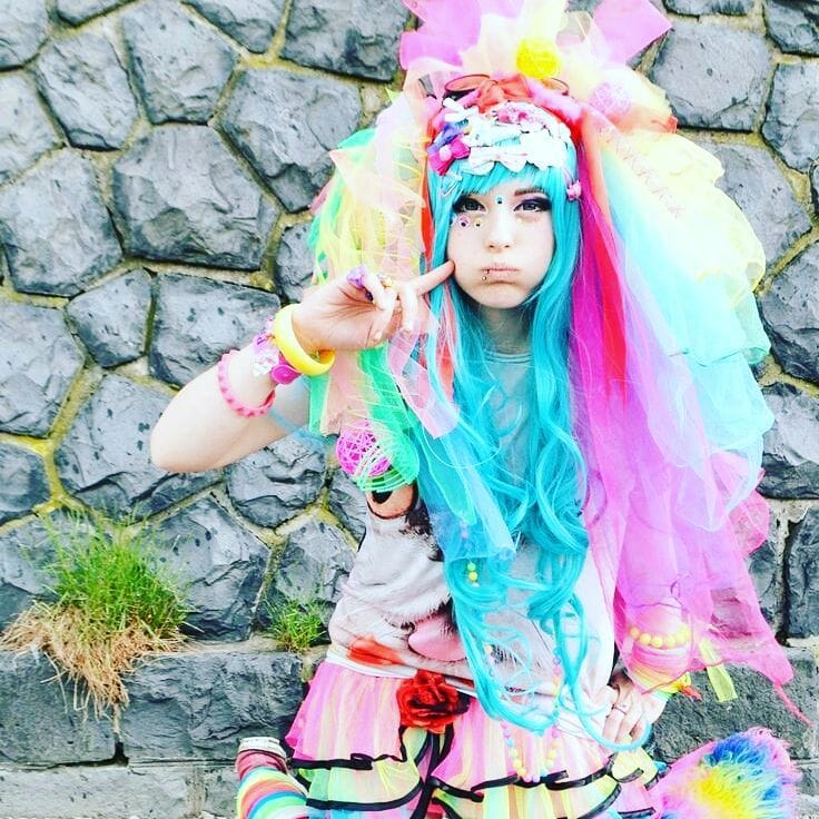 Post 7 by Kandi Gear on Instagram (image)