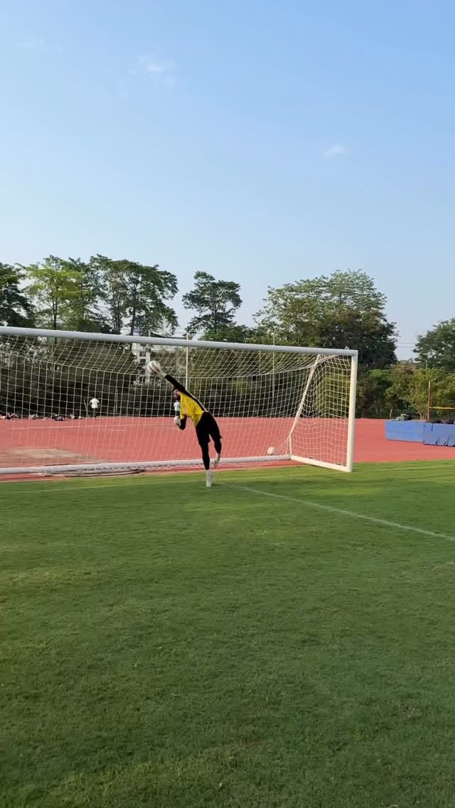 Post 6 by Devansh dabas on Instagram (video)