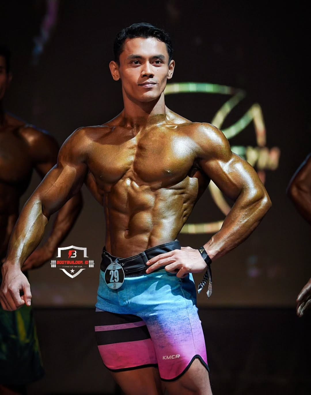 Post 3 by Bodybuilder.id on Instagram (carousel)