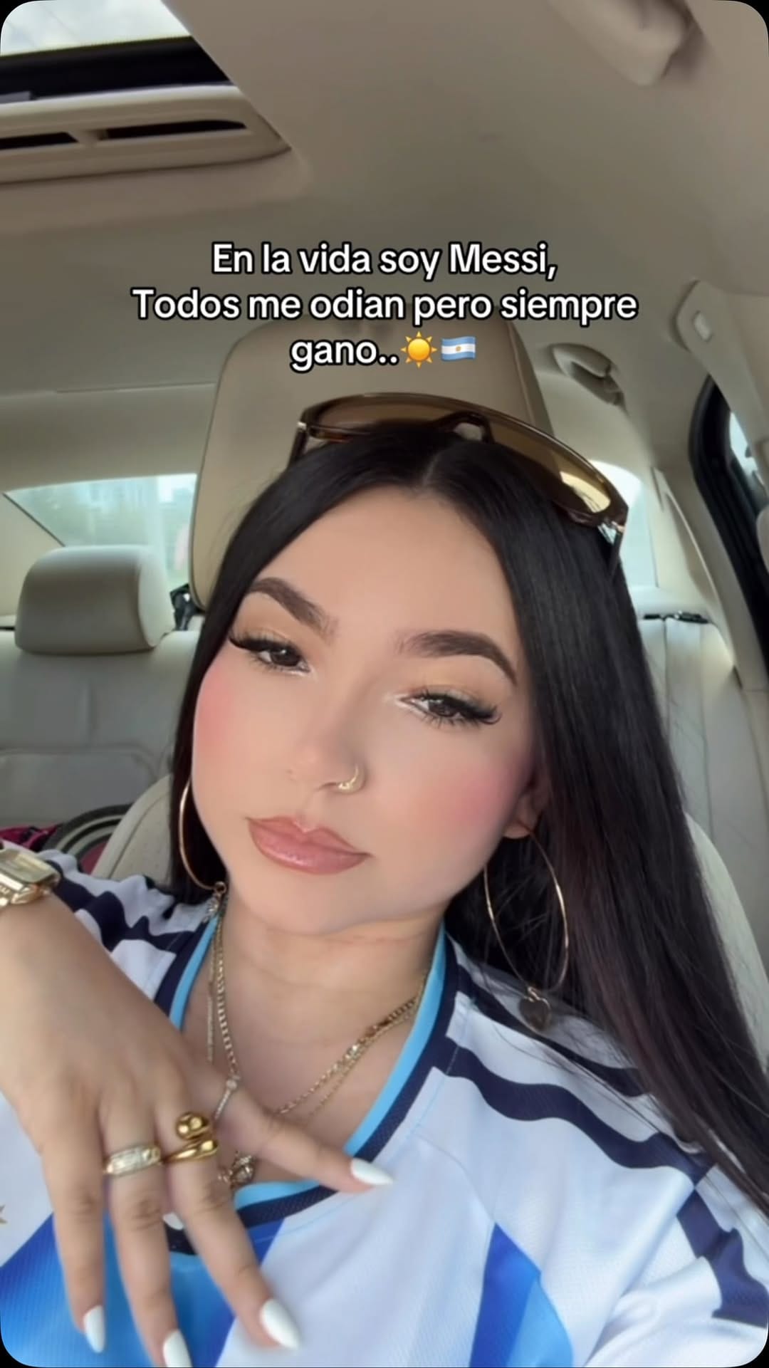 Post 6 by 𝔎𝔞𝔪𝔦 𝔮𝔲𝔢𝔢𝔫.. 👑💕⚜️ on Instagram (video)