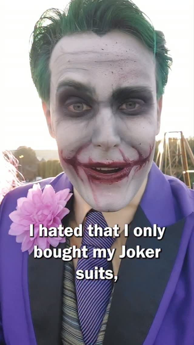 Post 1 by Joker's Knives on Instagram (video)