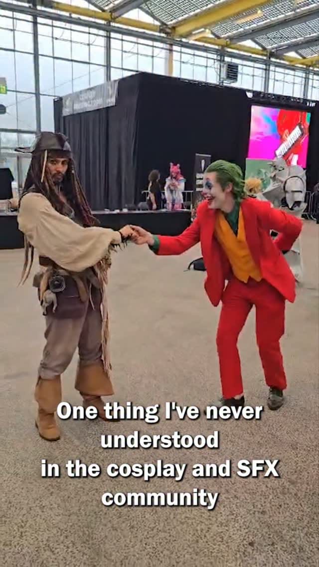 Post 7 by Joker's Knives on Instagram (video)