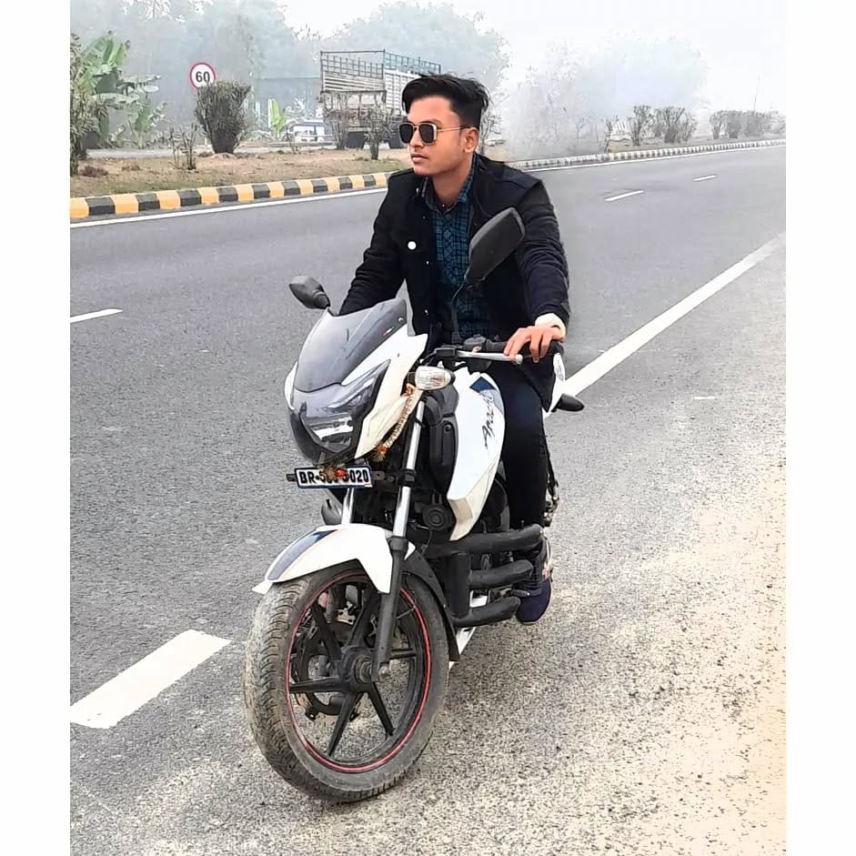 Post 10 by ツ 𝙈ₐ𝖓ï𝘀𝖍 亗 on Instagram (image)