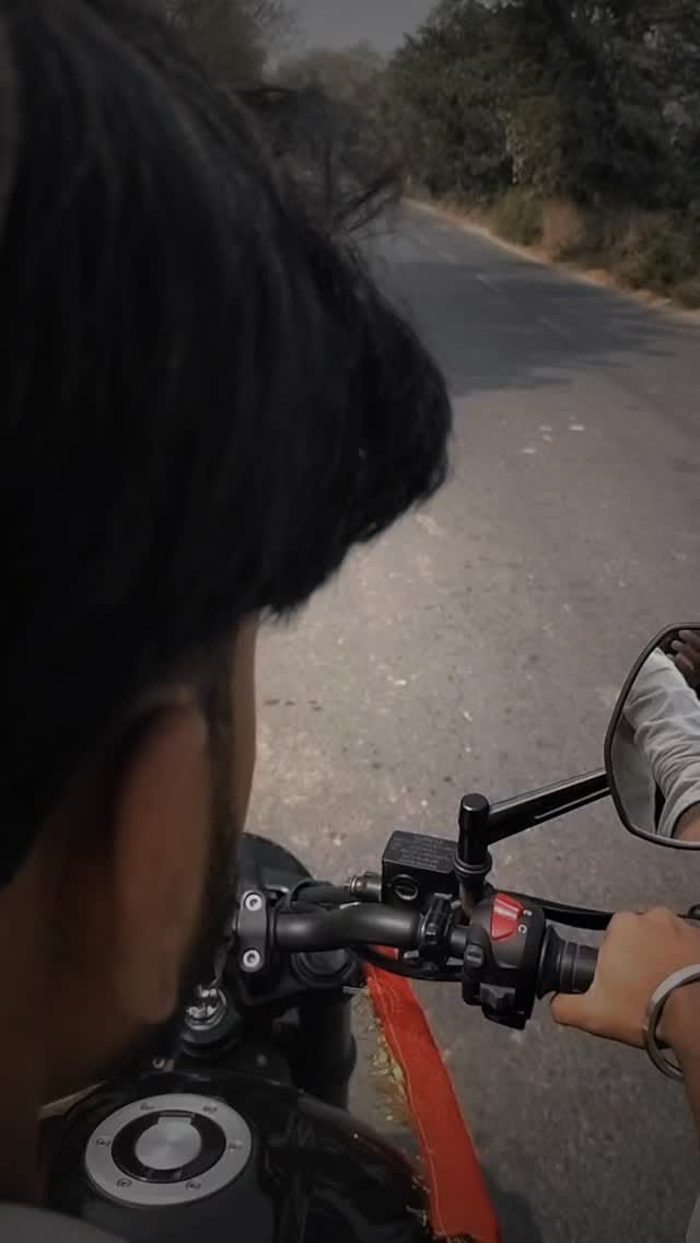 Post 2 by ツ 𝙈ₐ𝖓ï𝘀𝖍 亗 on Instagram (video)