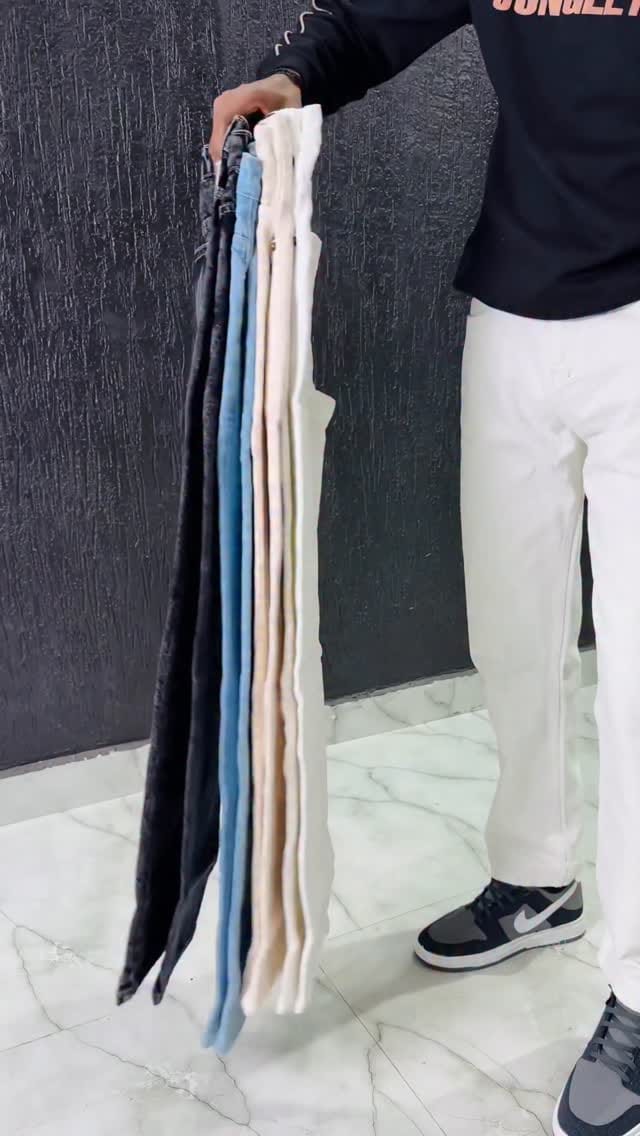 Post 10 by बदमाश Menswear kharsia on Instagram (video)
