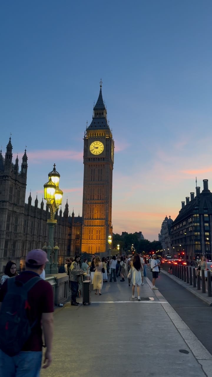 Post 3 by Mo | life in London on Instagram (video)