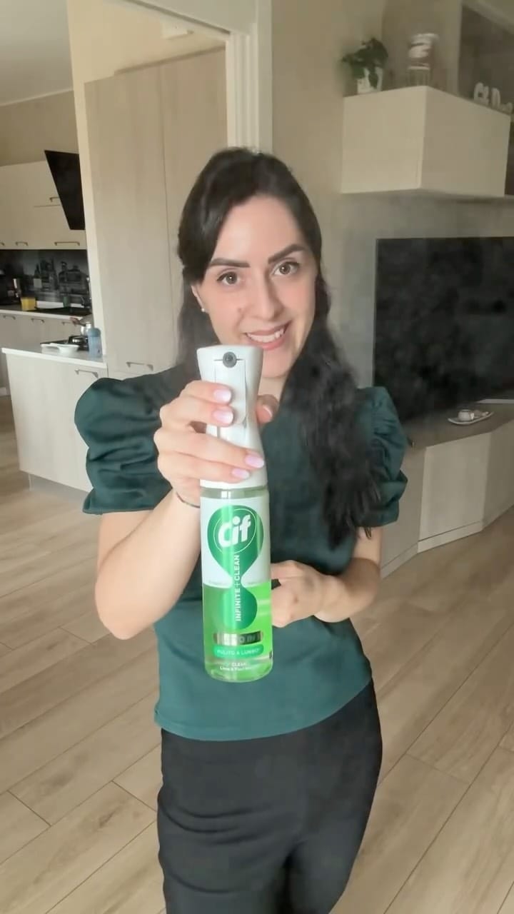 Post 1 by ᴅᴇsɪʀᴇᴇ' ᴍᴏᴅᴇᴏ | 𝓥𝓲𝓽𝓪 𝓭𝓪 𝓶𝓪𝓶𝓶𝓪 on Instagram (video)