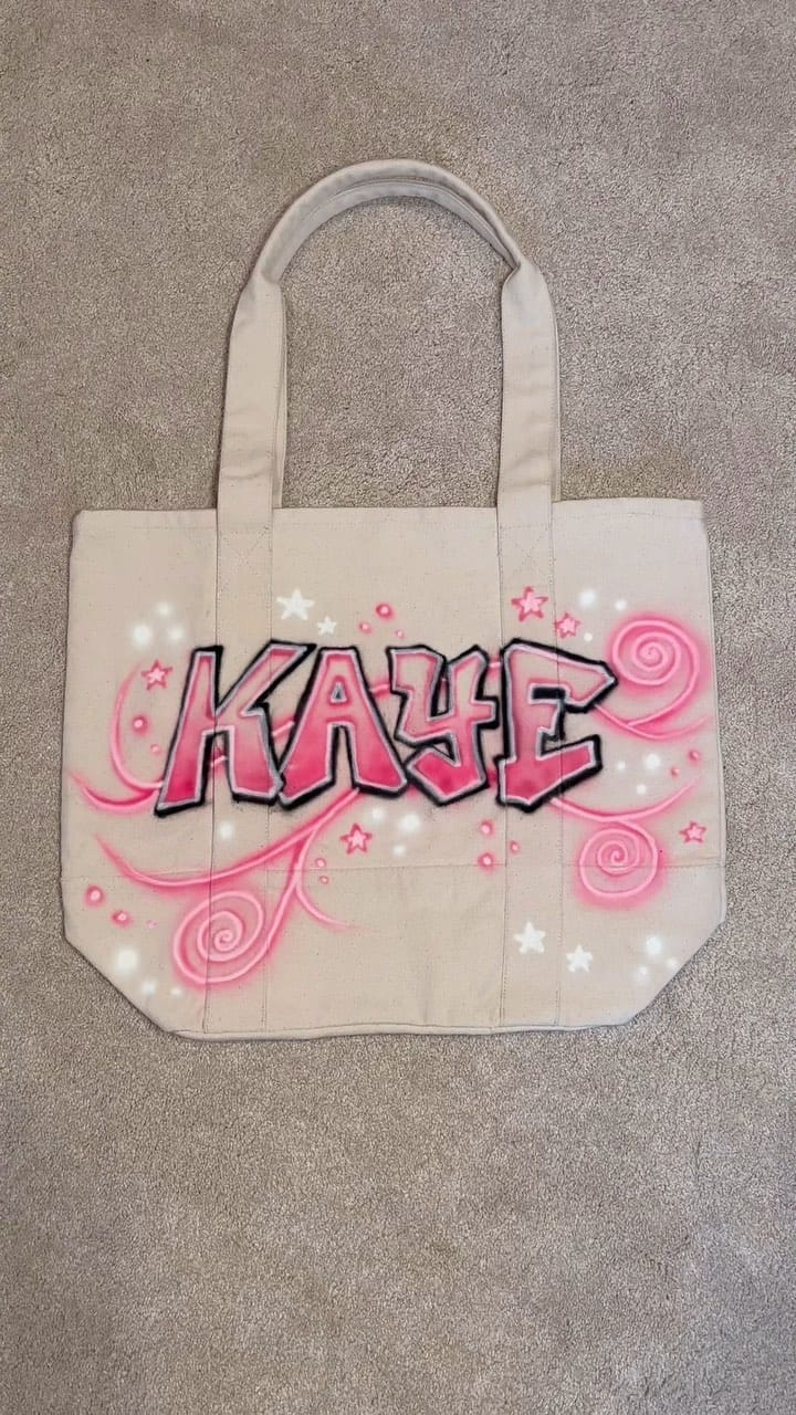 Post 7 by LINA’S CUSTOMS 👩🏻‍🎨🎨 on Instagram (video)
