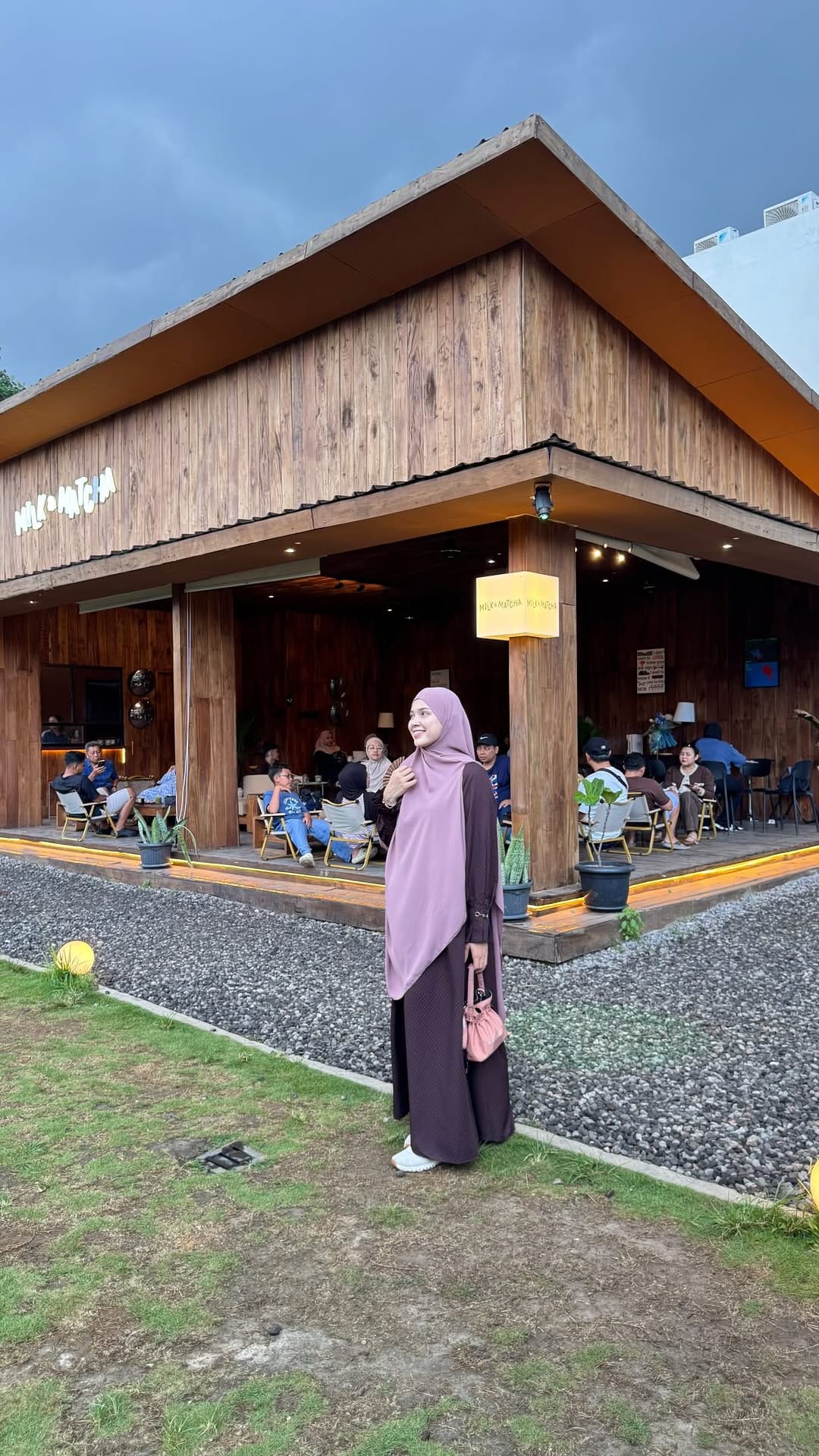 Post 3 by Ade Al Muhyi on Instagram (video)