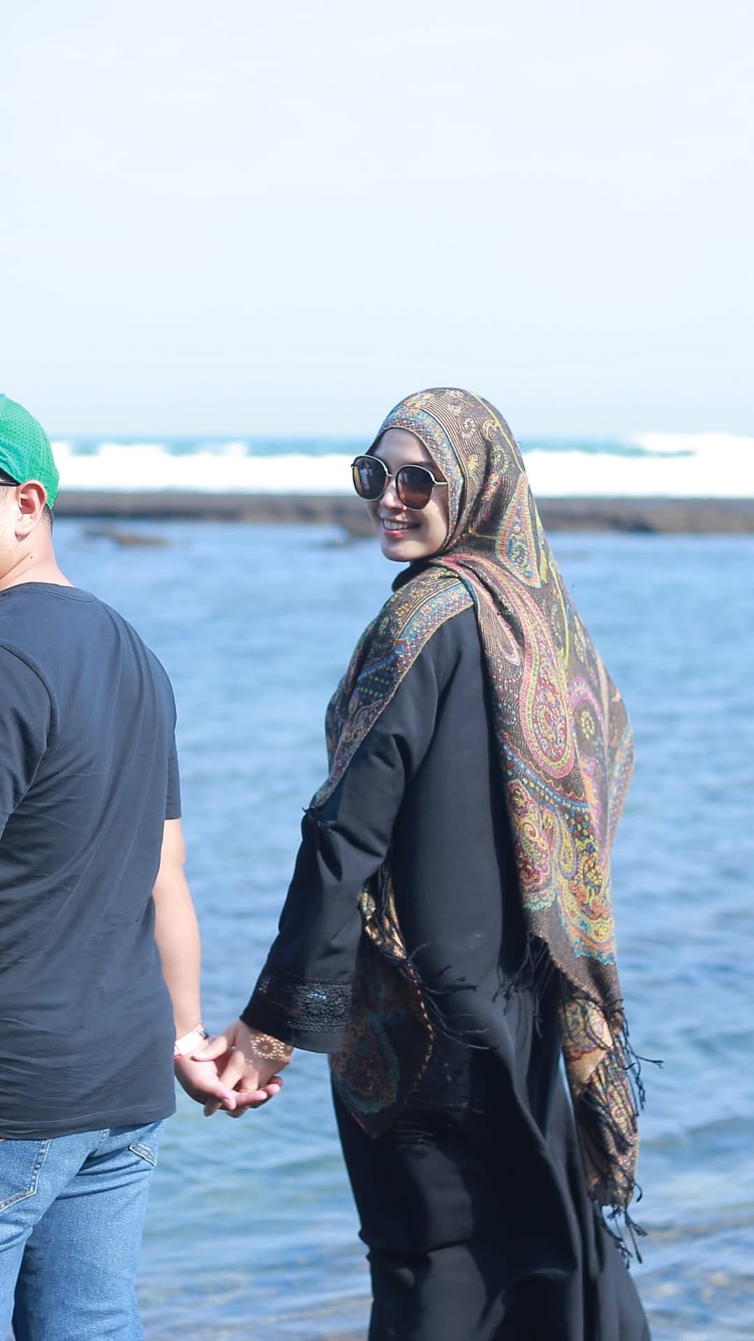 Post 4 by Ade Al Muhyi on Instagram (video)