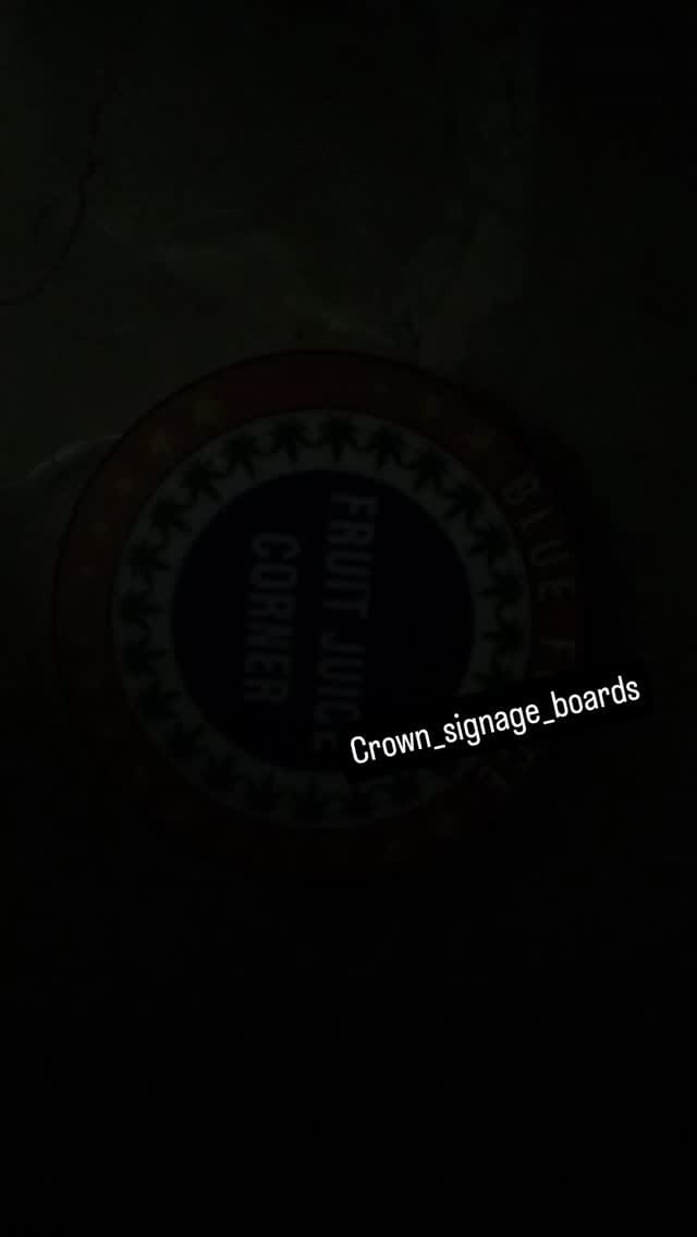 Post 6 by crown_signage_neon.18 on Instagram (video)