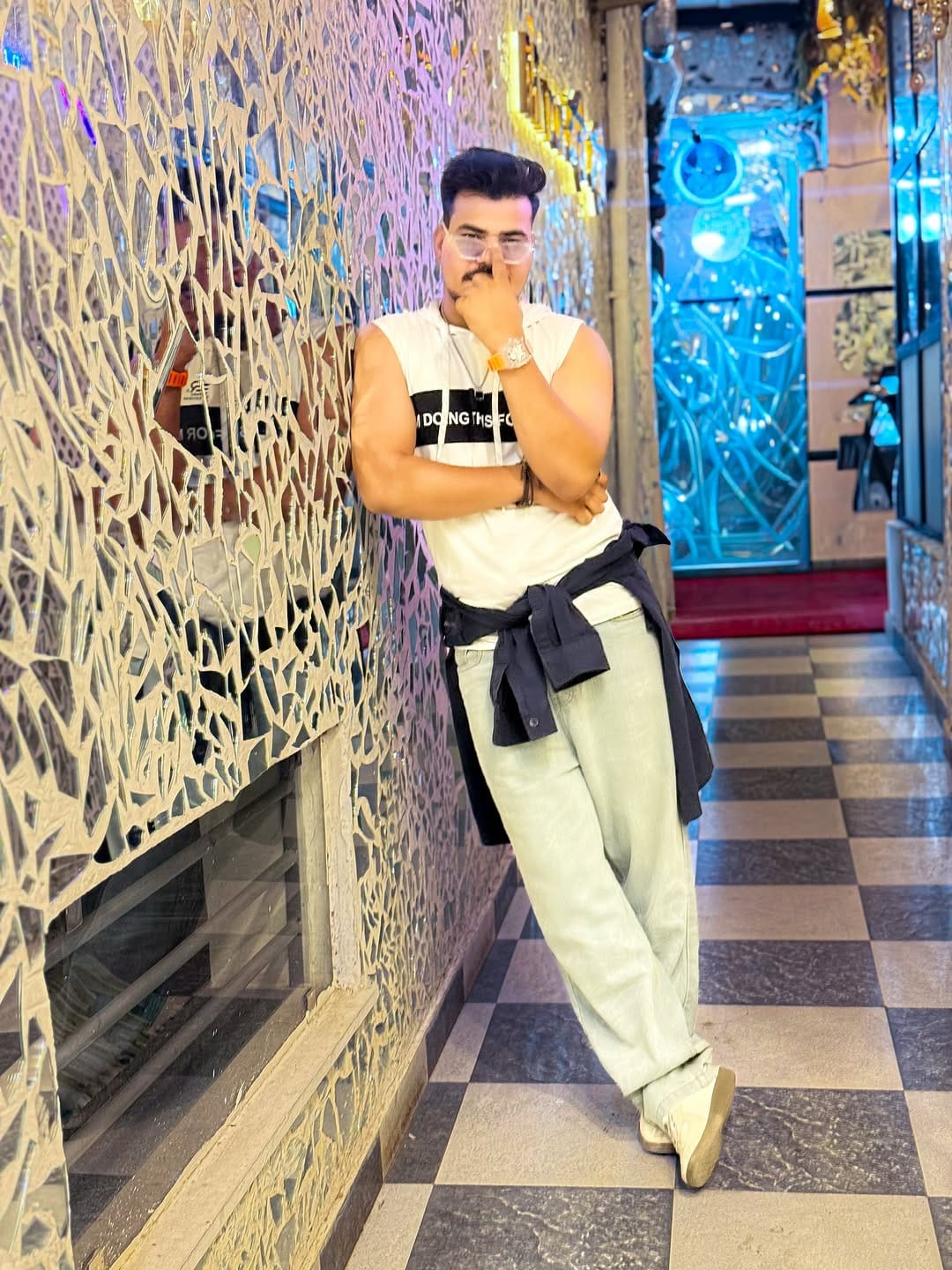 Post 2 by Pavan kumar khatik on Instagram (carousel)