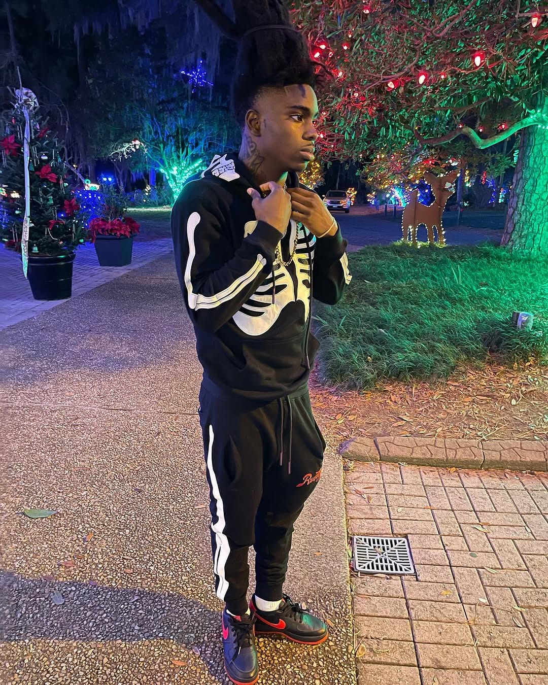 Post 8 by LLbj ☔️ g2 🔝NLM3 3W😈 on Instagram (carousel)