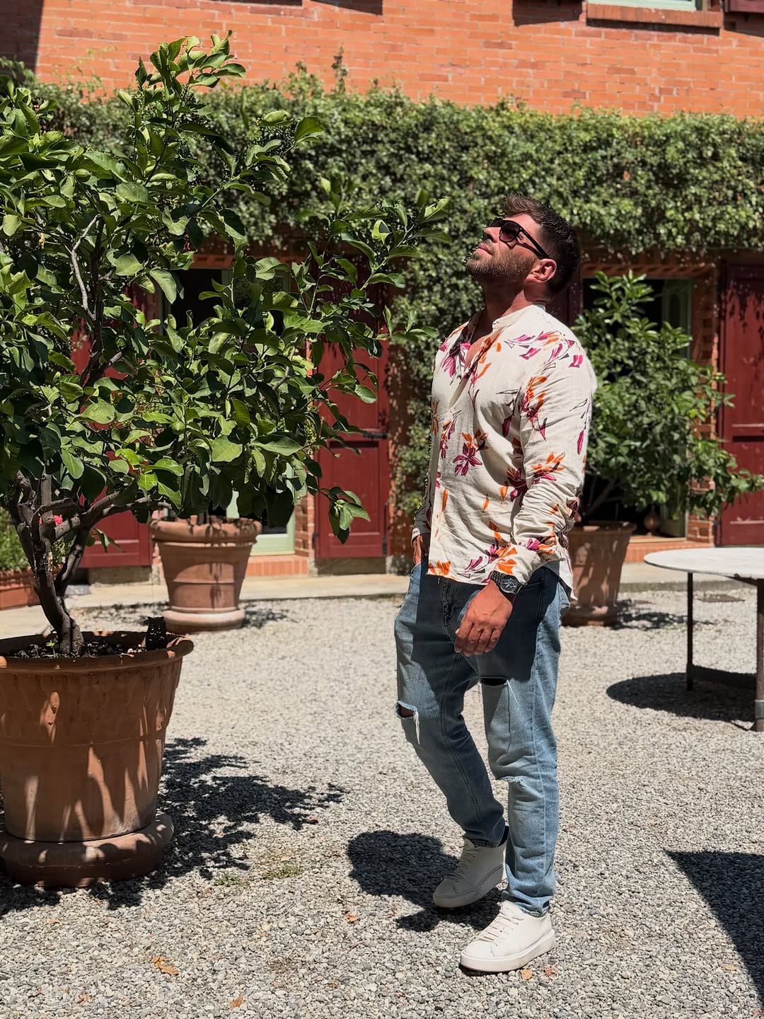 Post 2 by Beppe Motta • BG on Instagram (carousel)