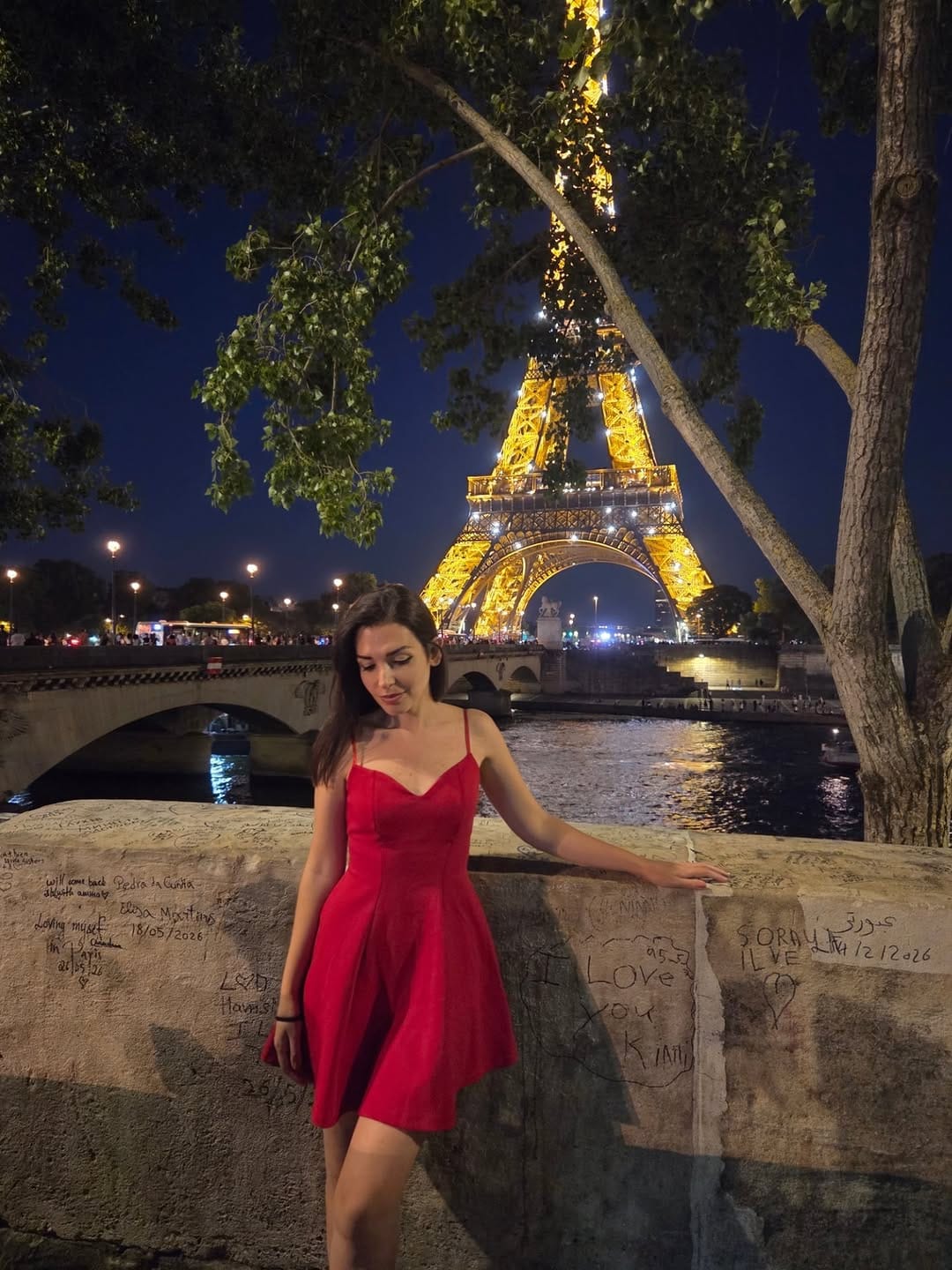Post 1 by Carmen Testa on Instagram (carousel)