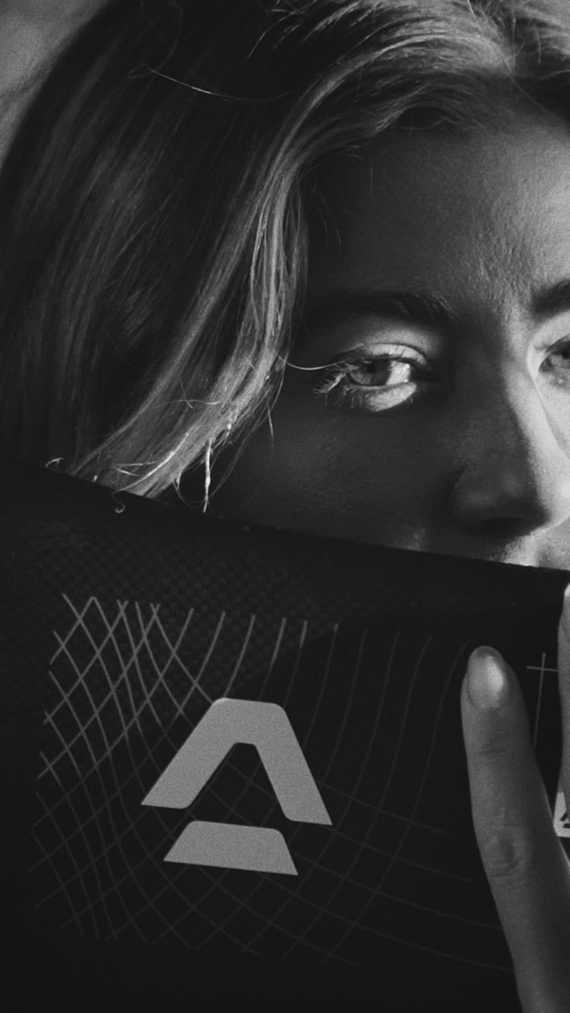 Post 6 by Chiara - Windsurfer - Photographer on Instagram (video)